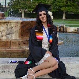 Meet your Posher, Diala